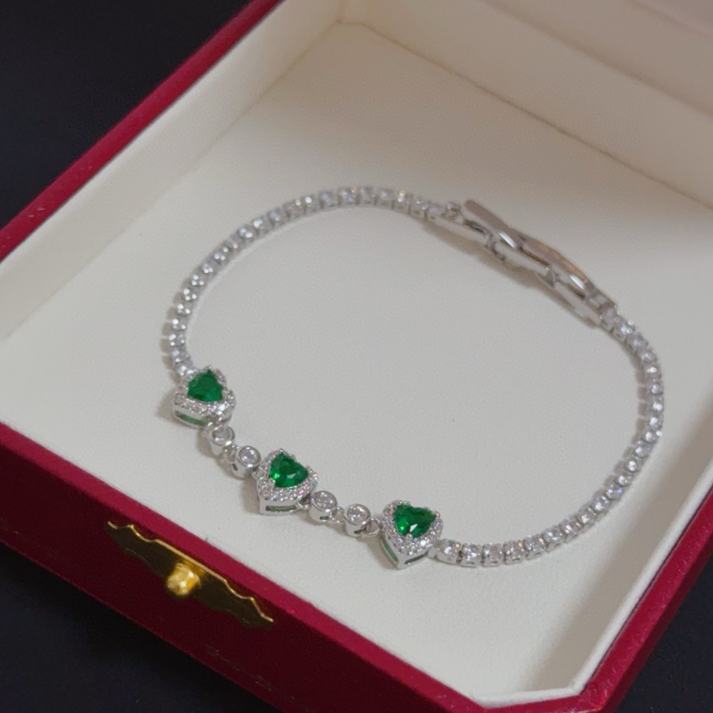 Cartier Designer Diamond Encrusted Chain Bracelet High Quality Chain Bracelet Fashionable Luxury Jewelry For Women's Classic Luxury Wedding Party Accessories Valentines Day Christmas Birthday Gift