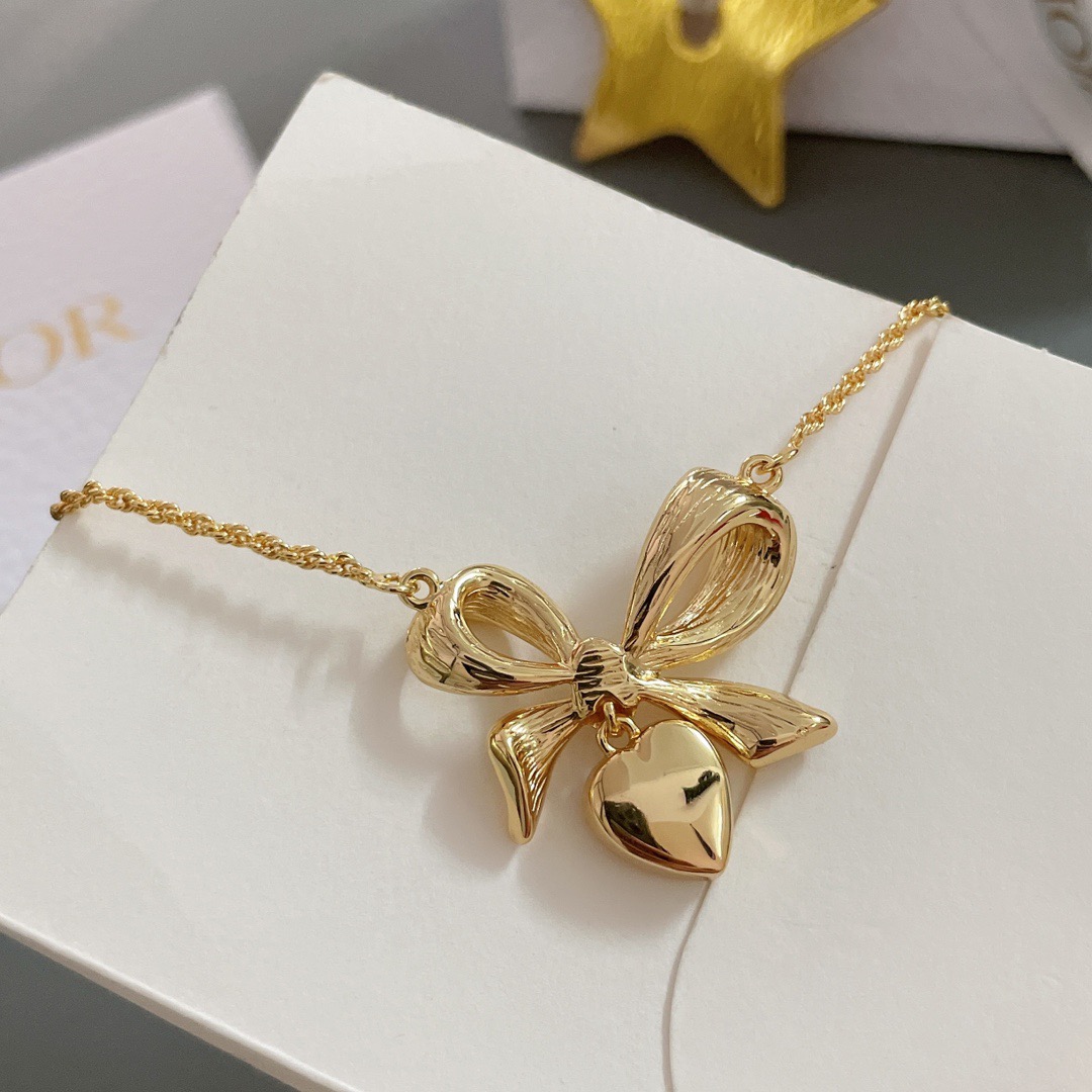 Dior Luxury Necklace D Bow Hanging Love Necklace Designer Necklaces Women Top Quality Pendant Charm Jewellery Designer For Women Gifts For Her Valentines Day Christmas Birthday Gift