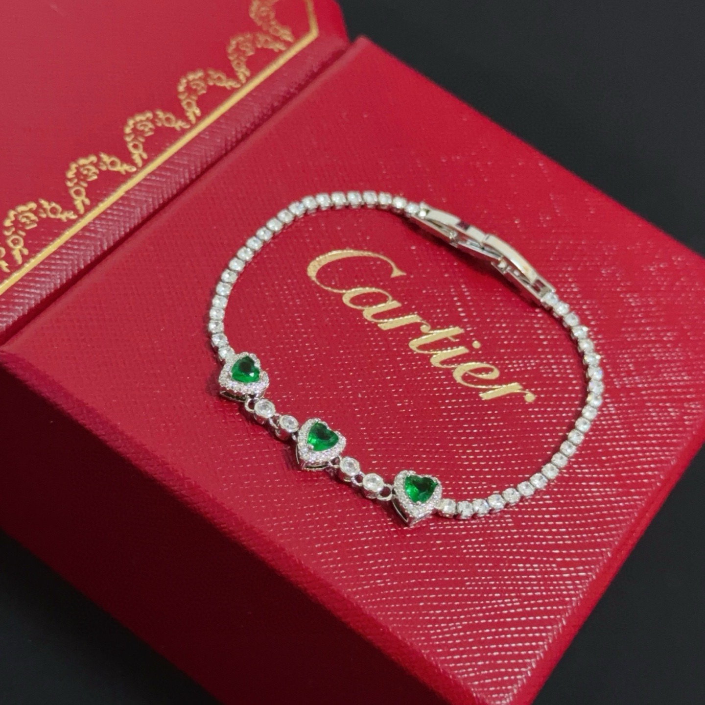 Cartier Designer Diamond Encrusted Chain Bracelet High Quality Chain Bracelet Fashionable Luxury Jewelry For Women's Classic Luxury Wedding Party Accessories Valentines Day Christmas Birthday Gift