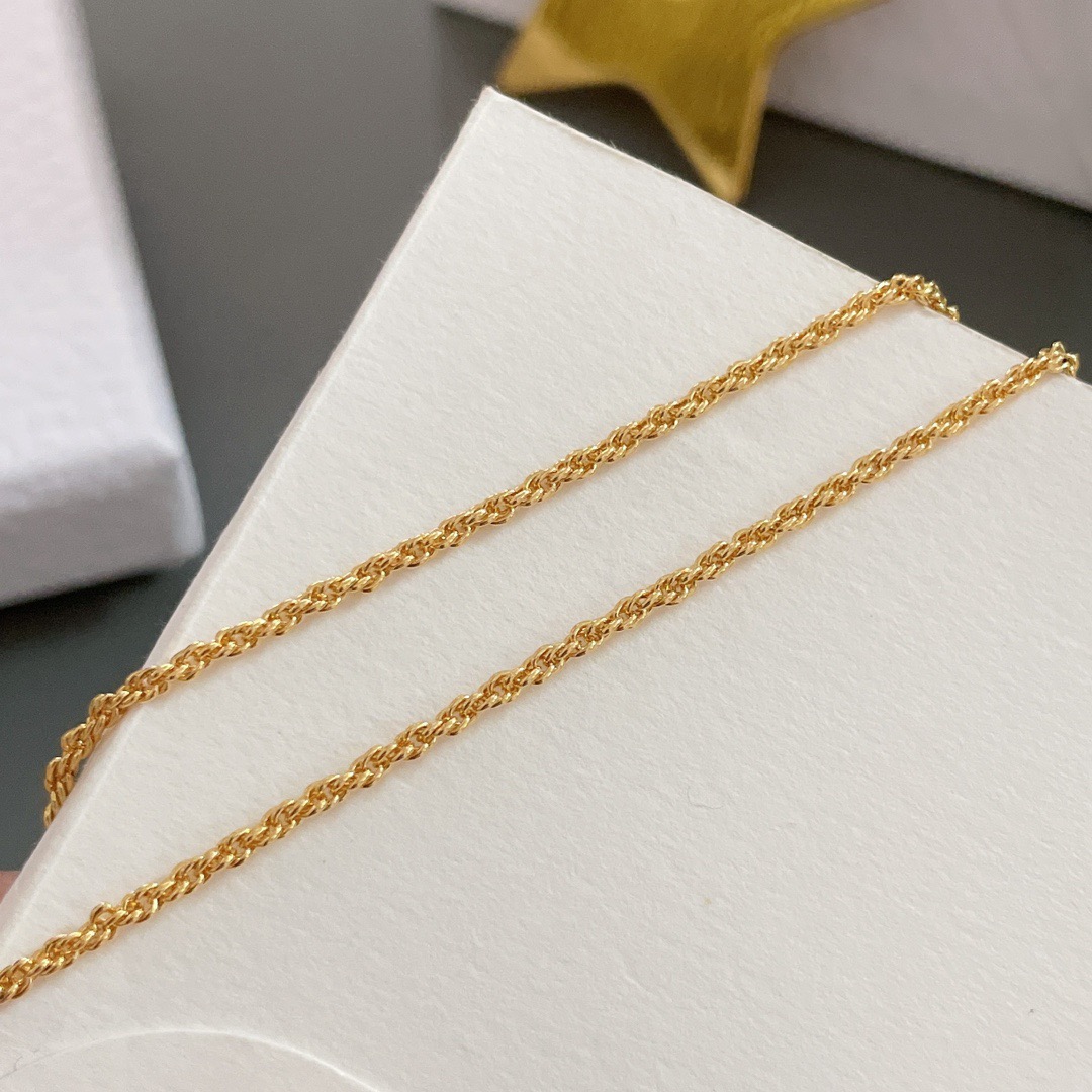 Dior Luxury Necklace D Bow Hanging Love Necklace Designer Necklaces Women Top Quality Pendant Charm Jewellery Designer For Women Gifts For Her Valentines Day Christmas Birthday Gift