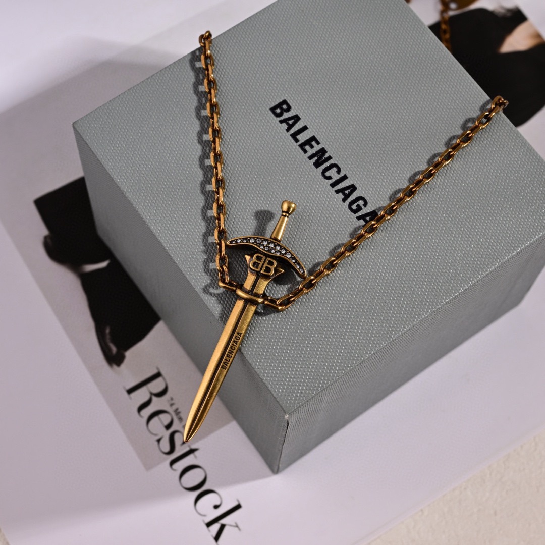 BALENCIAGA Luxury Necklace Elegant Necklaces Designer Necklaces Women Men Top Quality Pendant Fashion Jewellery Designer For Women Men Gifts For Her Valentines Day Christmas Birthday Gift