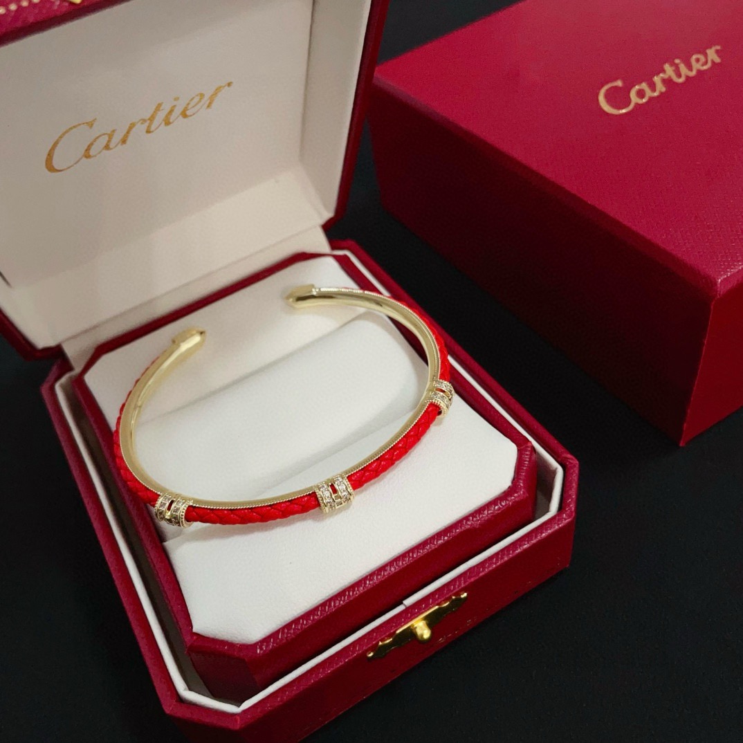 Cartier Designer Bamboo Joint Bracelet High Quality Bracelet Fashionable Luxury Jewelry For Women's Classic Luxury Wedding Party Accessories Valentines Day Christmas Birthday Gift