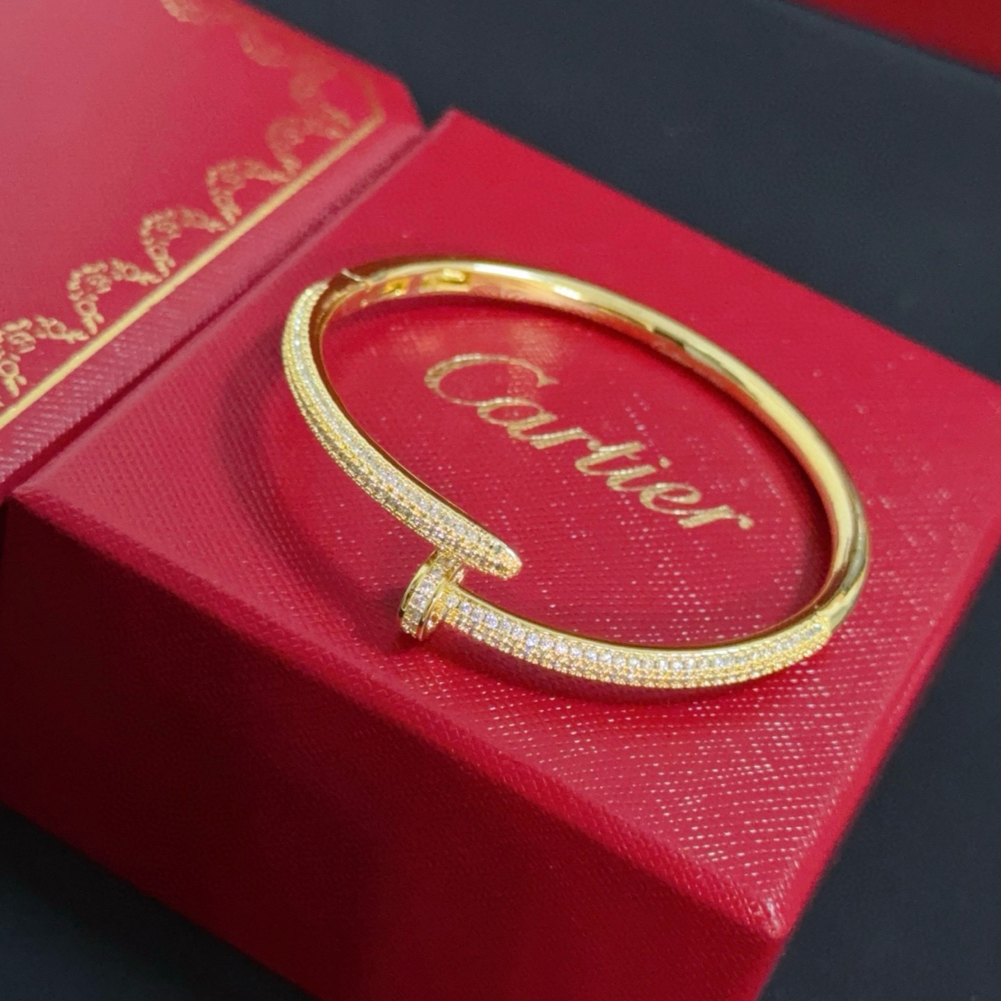 Cartier Designer Nail Bracelet High Quality Bracelet Fashionable Luxury Jewelry For Women's Classic Luxury Wedding Party Accessories Valentines Day Christmas Birthday Gift