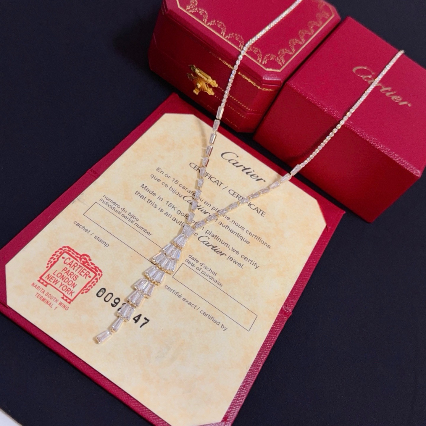 Cartier Luxury Necklace Elegant Necklaces Diamond Encrusted Necklace Designer Necklaces Women Top Quality Pendant Fashion Jewellery Designer For Women Gifts For Her Valentines Day Christmas Birthday Gift