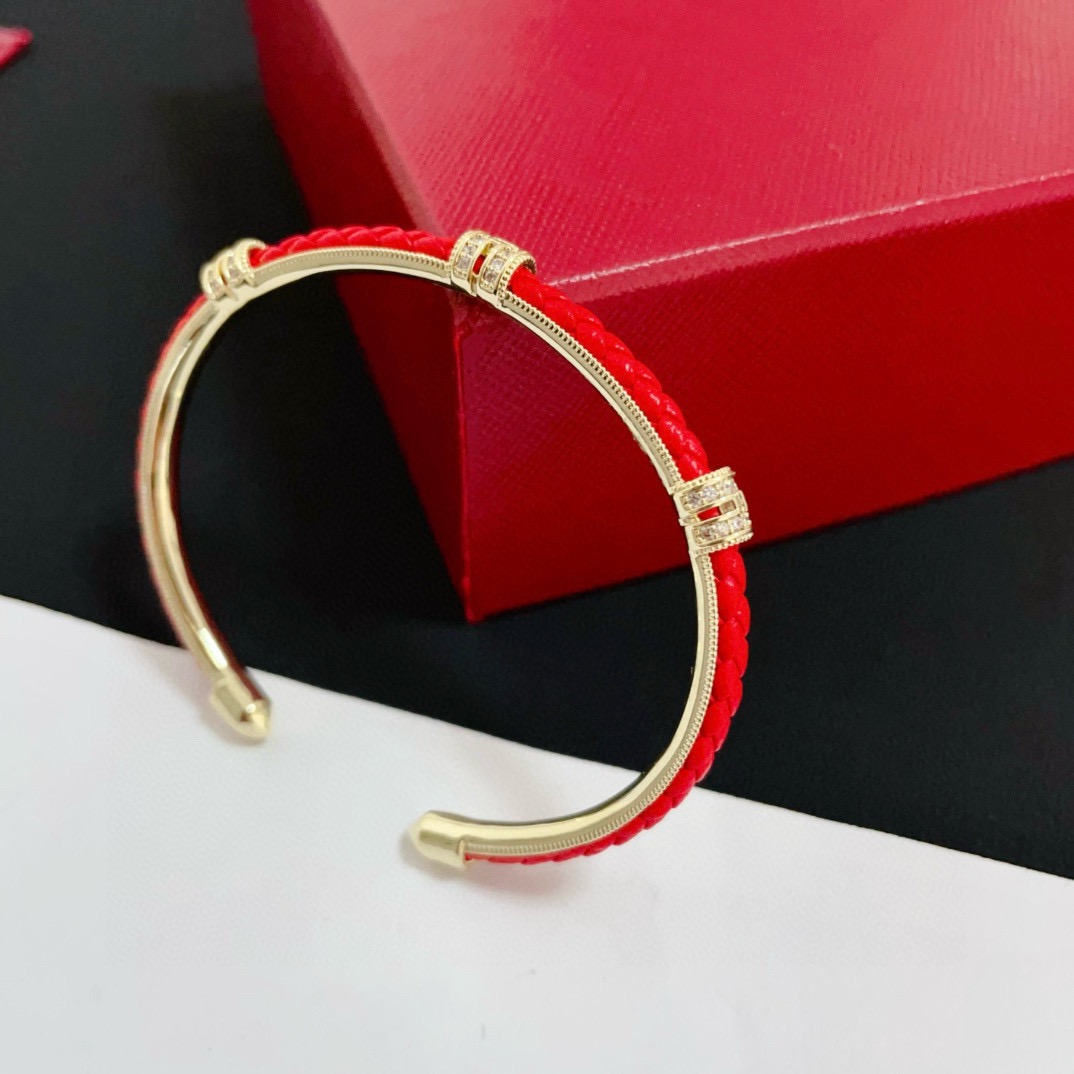 Cartier Designer Bamboo Joint Bracelet High Quality Bracelet Fashionable Luxury Jewelry For Women's Classic Luxury Wedding Party Accessories Valentines Day Christmas Birthday Gift