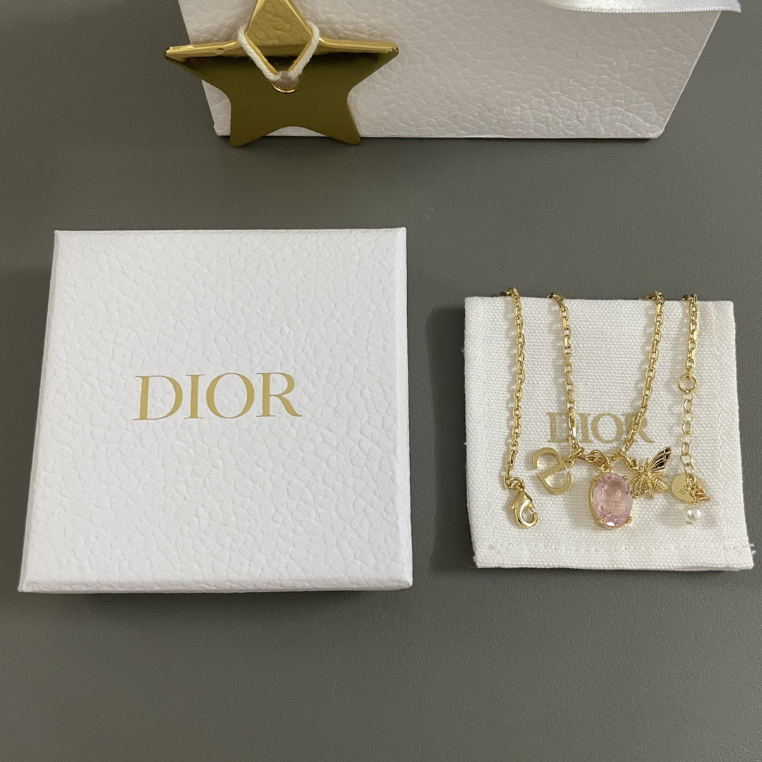 Dior Luxury Necklace Elegant Necklaces Designer Bee Pink Diamond CD Necklace Women Top Quality Pendant Fashion Jewellery Designer For Women Gifts For Her Valentines Day Christmas Birthday Gift