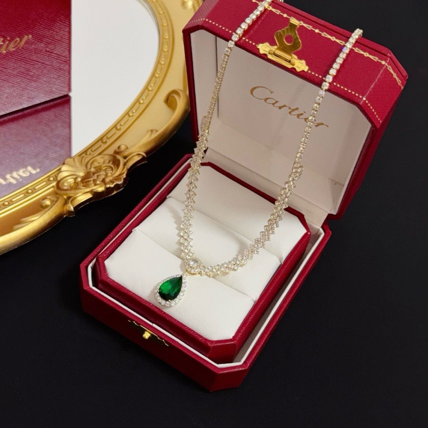 Cartier Luxury Necklace Elegant Necklaces Diamond Encrusted Necklace Designer Necklaces Women Top Quality Pendant Fashion Jewellery Designer For Women Gifts For Her Valentines Day Christmas Birthday Gift