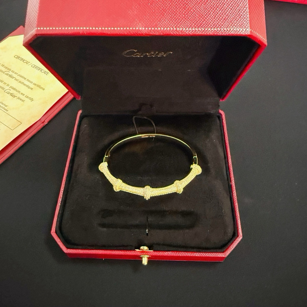 Cartier Designer Bamboo Studded Diamond Bracelet High Quality Bracelet Fashionable Luxury Jewelry For Women's Men Classic Luxury Wedding Party Accessories Valentines Day Christmas Birthday Gift