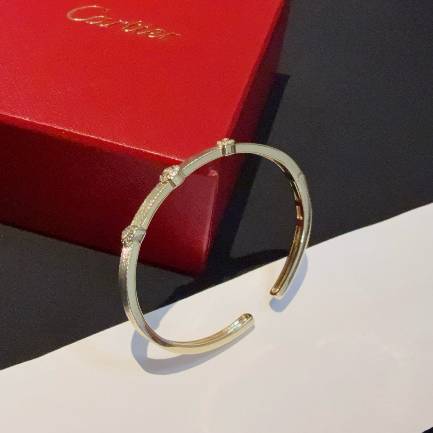 Cartier Designer Diamond Inlaid Open Bracelet High Quality Bracelet Fashionable Luxury Jewelry For Women's Men Classic Luxury Wedding Party Accessories Valentines Day Christmas Birthday Gift