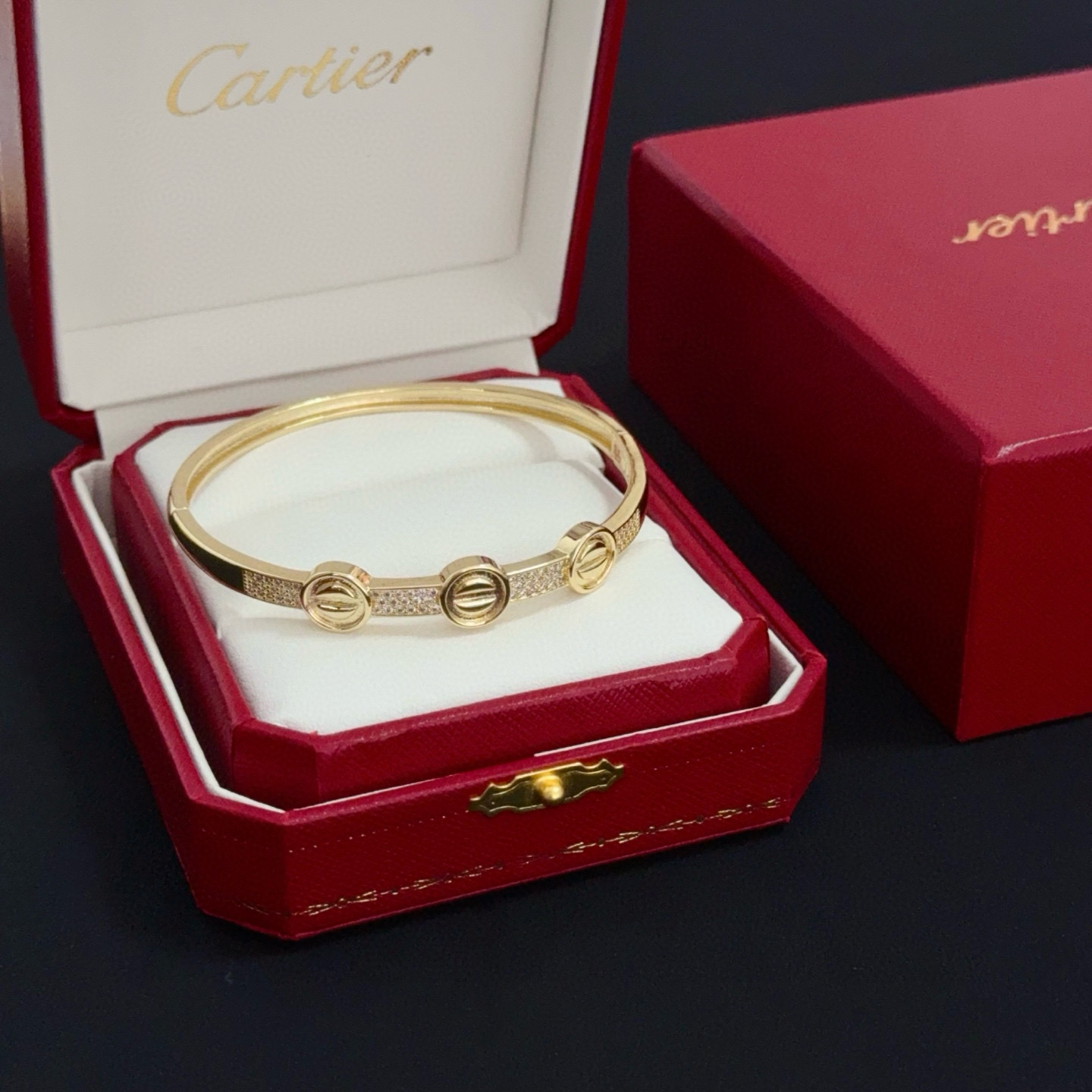 Cartier Designer Diamond Inlaid Bracelet High Quality Bracelet Fashionable Luxury Jewelry For Women's Men Classic Luxury Wedding Party Accessories Valentines Day Christmas Birthday Gift