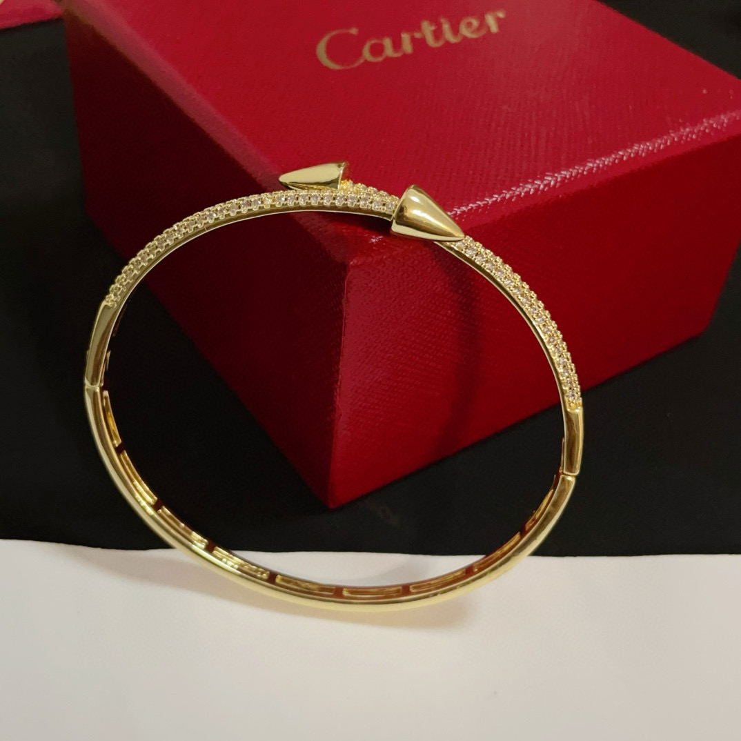 Cartier Designer Diamond Inlaid Bracelet High Quality Bracelet Fashionable Luxury Jewelry For Women's Men Classic Luxury Wedding Party Accessories Valentines Day Christmas Birthday Gift