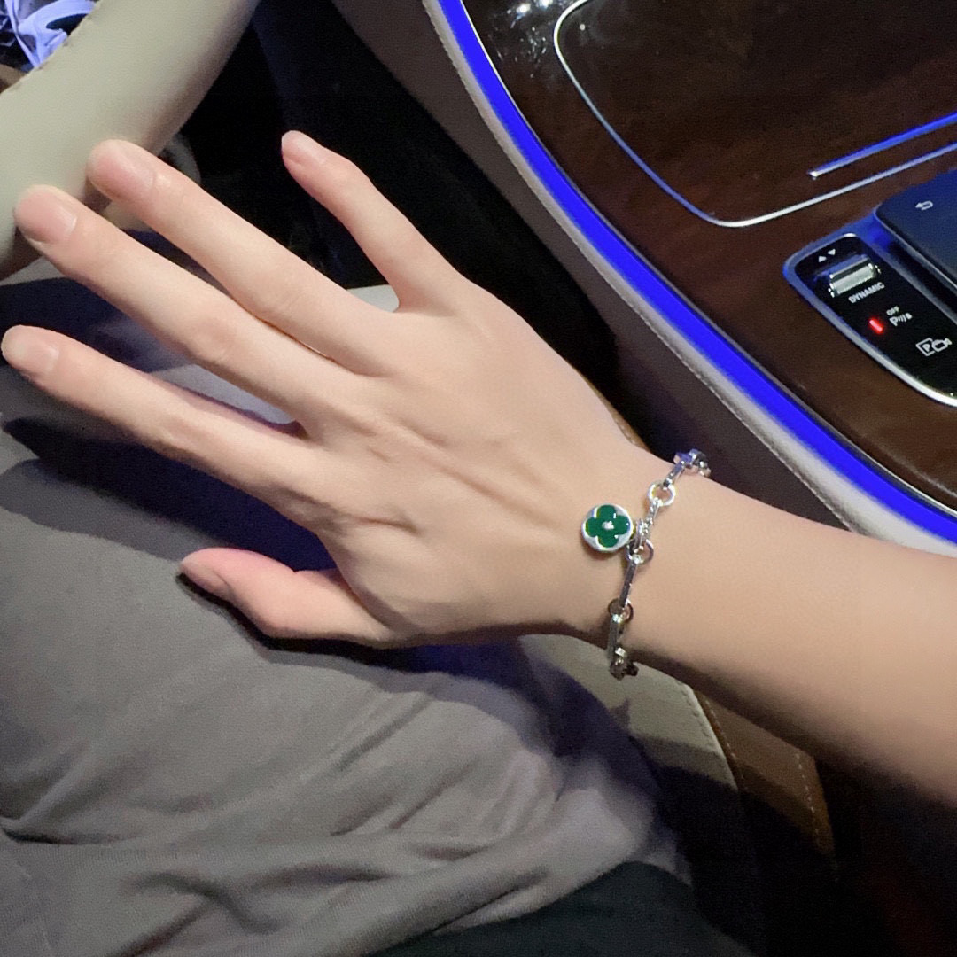 LV Designer Chain Bracelet High Quality Bracelet Fashionable Luxury Jewelry For Women's Men Classic Luxury Wedding Party Accessories Valentines Day Christmas Birthday Gift