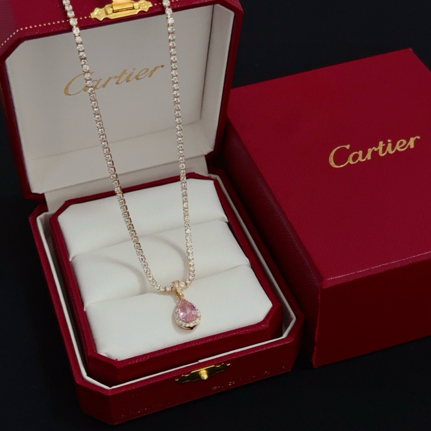 Cartier Luxury Necklace Elegant Necklaces Designer Diamond Inlaid Pink Diamond Necklace Women Top Quality Pendant Fashion Jewellery Designer For Women Gifts For Her Valentines Day Christmas Birthday Gift