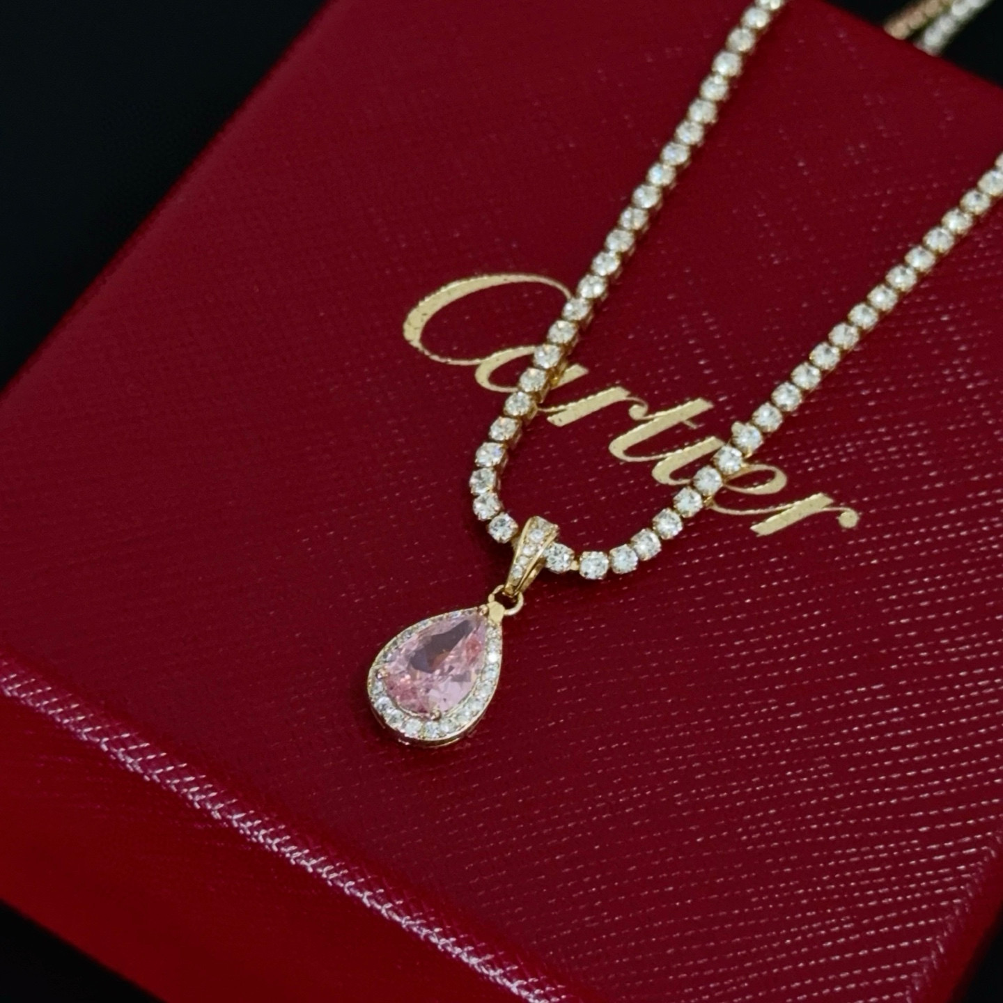 Cartier Luxury Necklace Elegant Necklaces Designer Diamond Inlaid Pink Diamond Necklace Women Top Quality Pendant Fashion Jewellery Designer For Women Gifts For Her Valentines Day Christmas Birthday Gift