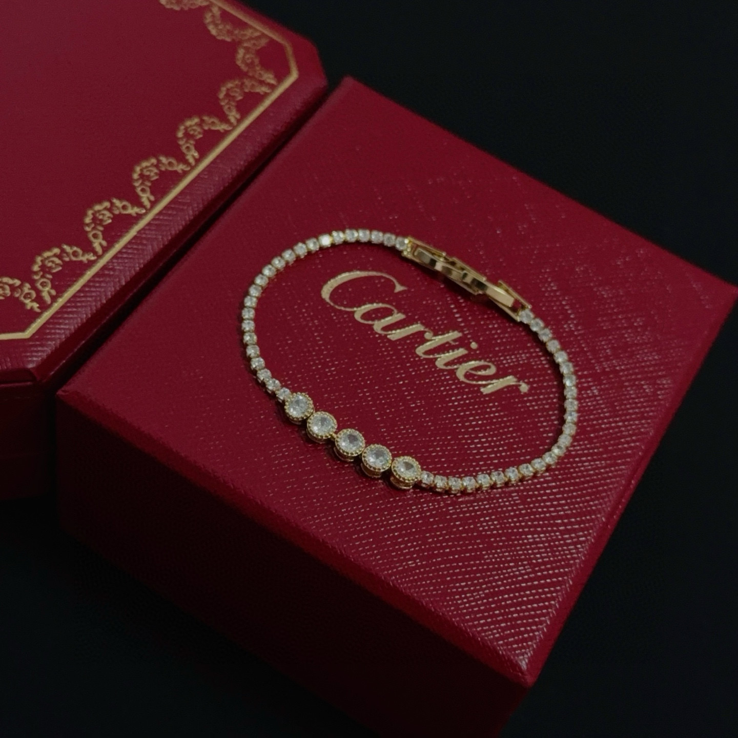 Cartier Designer Diamond Inlaid Chain Bracelet High Quality Bracelet Fashionable Luxury Jewelry For Women's Men Classic Luxury Wedding Party Accessories Valentines Day Christmas Birthday Gift