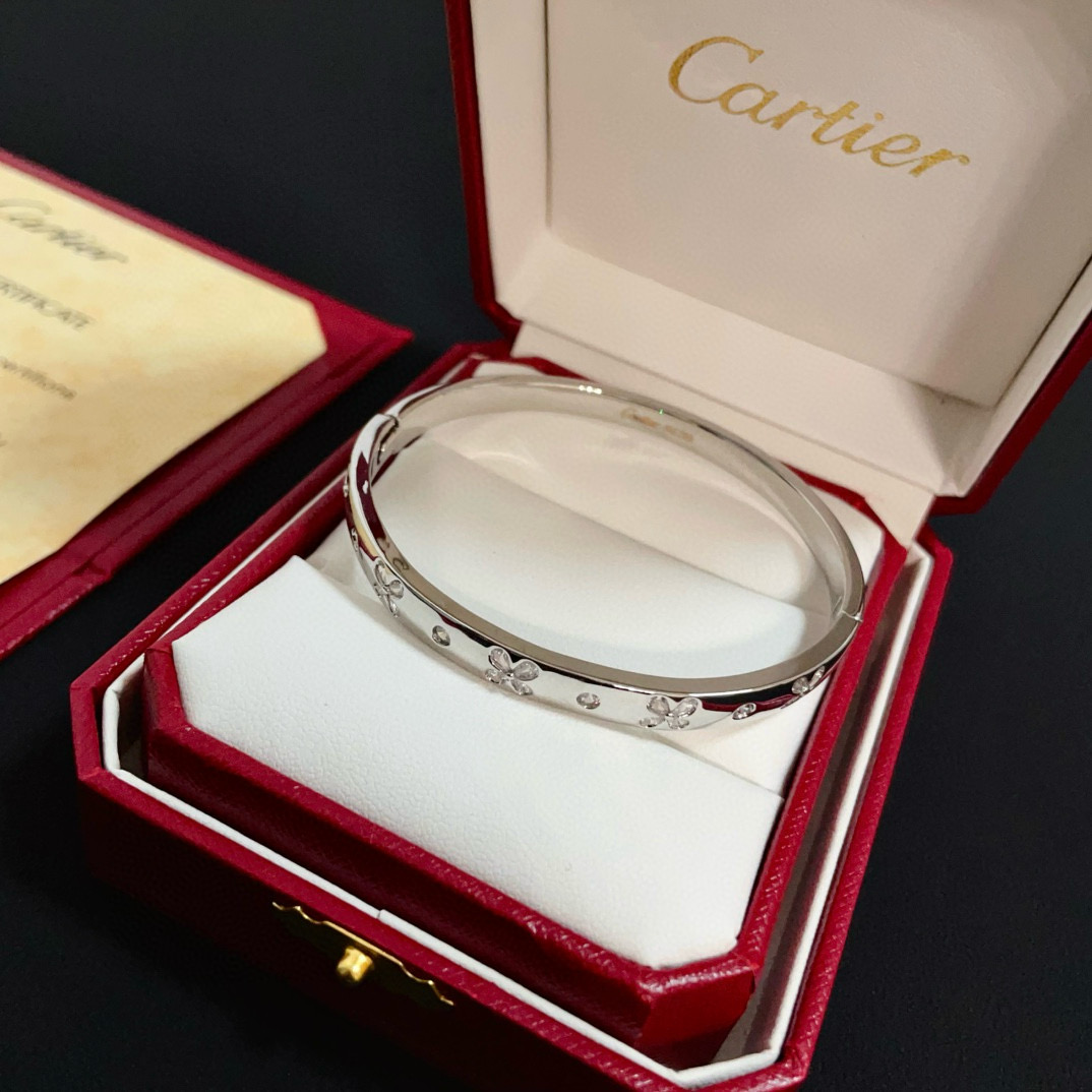 Cartier Designer Diamond Inlaid Bracelet High Quality Bracelet Fashionable Luxury Jewelry For Women's Men Classic Luxury Wedding Party Accessories Valentines Day Christmas Birthday Gift