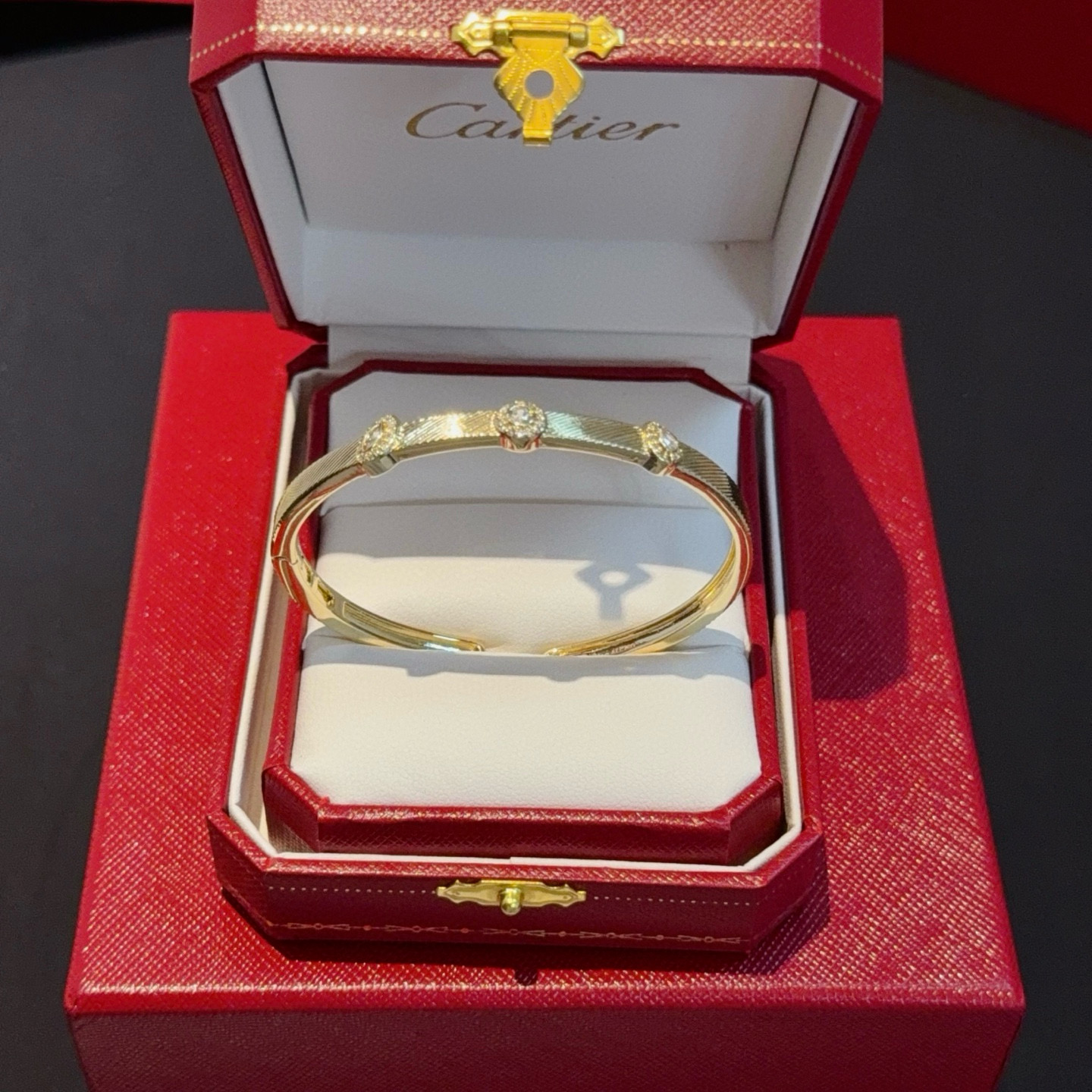 Cartier Designer Diamond Inlaid Open Bracelet High Quality Bracelet Fashionable Luxury Jewelry For Women's Men Classic Luxury Wedding Party Accessories Valentines Day Christmas Birthday Gift