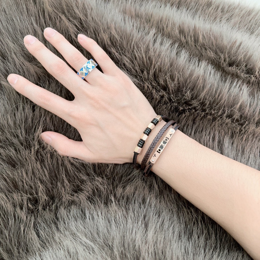 LV Designer Cowhide Hand Rope Chain Bracelet High Quality Bracelet Fashionable Luxury Jewelry For Women's Men Classic Luxury Wedding Party Accessories Valentines Day Christmas Birthday Gift