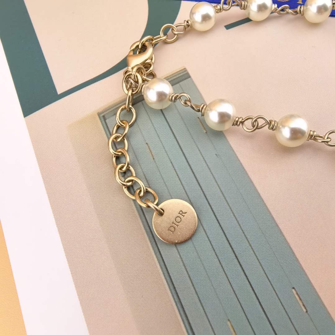 Dior Luxury Pearl Necklace Pearl Elegant Necklaces Designer Necklace Women Top Quality Butterfly Pendant Fashion Jewellery Designer For Women Gifts For Her Valentines Day Christmas Birthday Gift