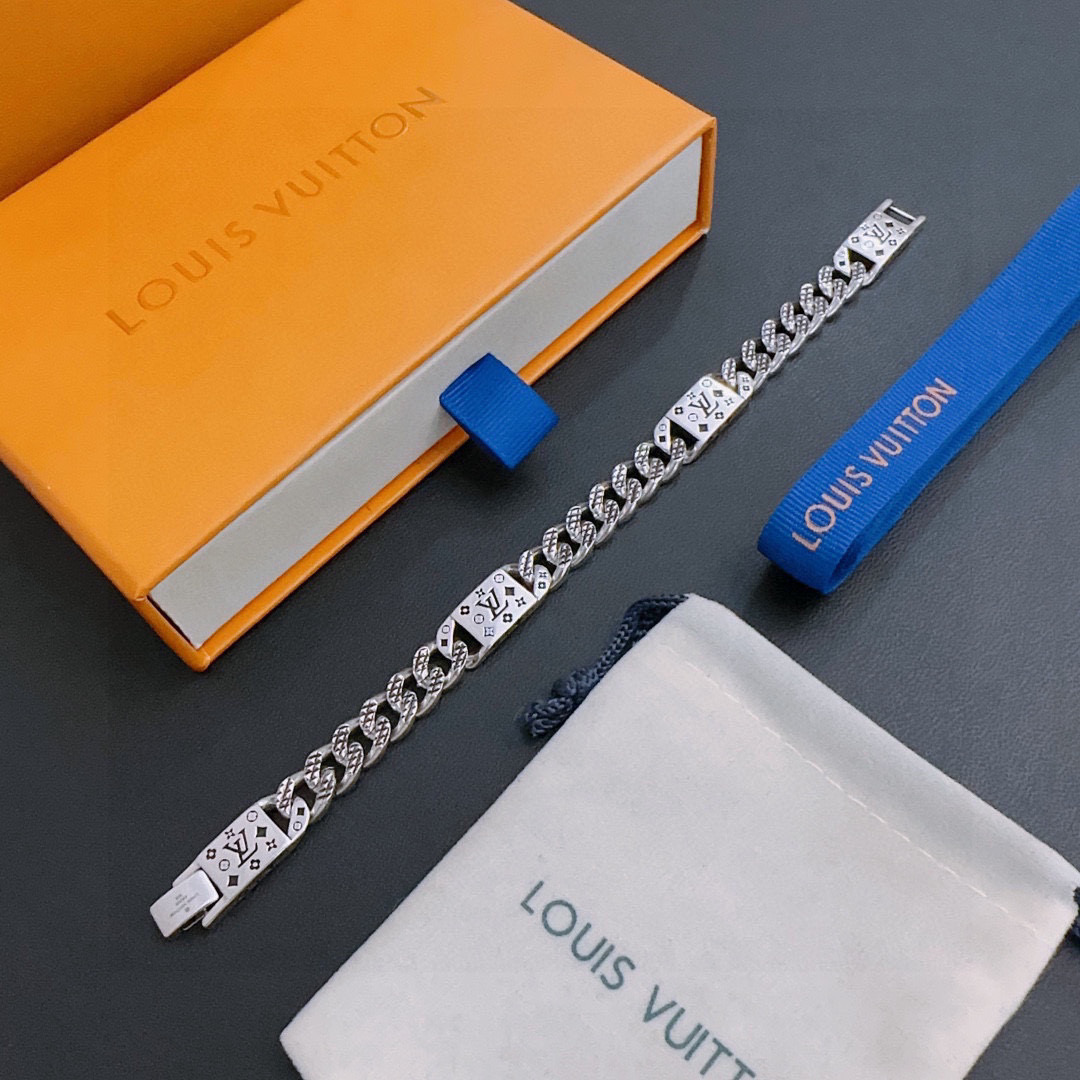 LV Designer Chain Bracelet High Quality Bracelet Fashionable Luxury Jewelry For Women's Men Classic Luxury Wedding Party Accessories Valentines Day Christmas Birthday Gift ﻿