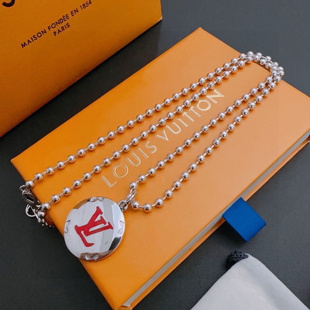 LV Luxury Necklace Elegant Necklaces Designer Letters Necklace Men Women Top Quality Pendant Fashion Jewellery Designer For Women Gifts For Her Valentines Day Christmas Birthday Gift