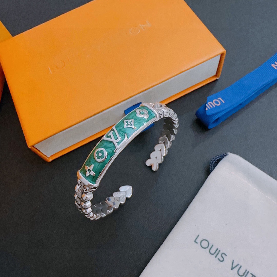 LV Designer Opening Bracelet High Quality Bracelet Fashionable Luxury Jewelry For Women's Men Classic Luxury Wedding Party Accessories Valentines Day Christmas Birthday Gift