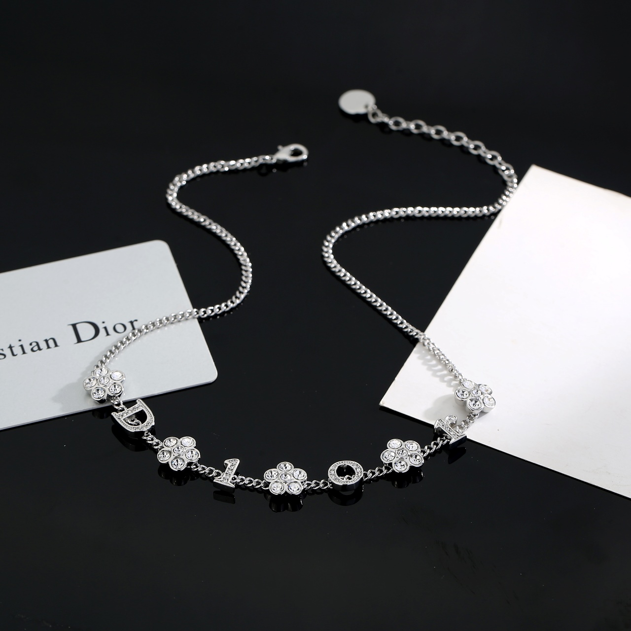 Dior Luxury Letter Flower Necklace Elegant Necklaces Designer Necklace Women Top Quality Pendant Fashion Jewellery Designer For Women Gifts For Her Valentines Day Christmas Birthday Gift