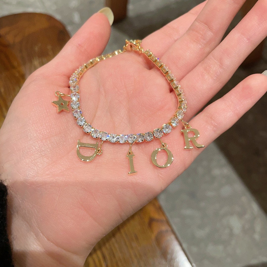 Dior Designer Chain Bracelet High Quality Bracelet Fashionable Luxury Jewelry For Women's Classic Luxury Wedding Party Accessories Valentines Day Christmas Birthday Gift