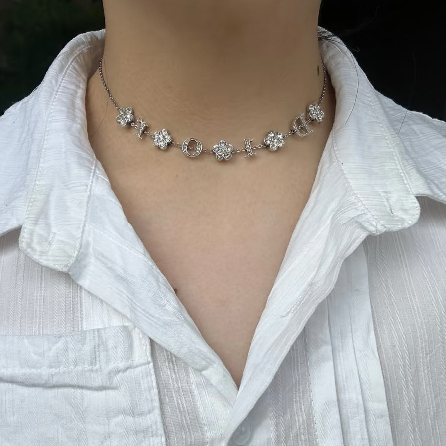 Dior Luxury Letter Flower Necklace Elegant Necklaces Designer Necklace Women Top Quality Pendant Fashion Jewellery Designer For Women Gifts For Her Valentines Day Christmas Birthday Gift