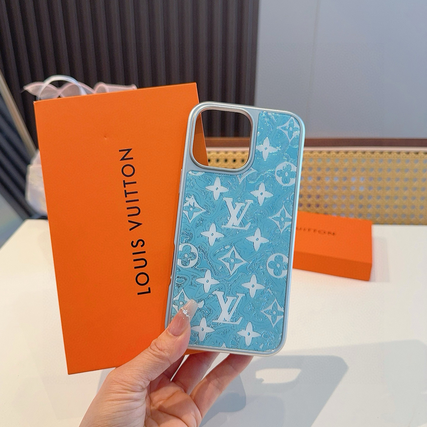 LV Designers All Inclusive Phone Case Electroplated Glass Magnetic Phone Case Letter Pattern Back Cover Designer Case Luxury Mobile Shel For Iphone:14 15 16 17 Iphone 14 15 16 17 Pro Iphone 14 15 16 17  Pro Max