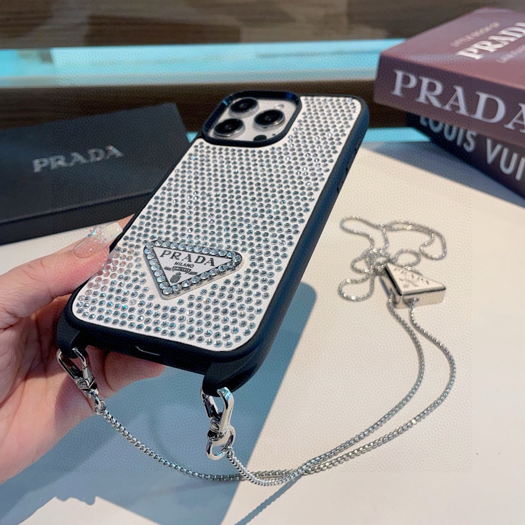 Prada Designers Phone Case All Inclusive Phone Case Pure Handmade Diamond Pasting Chain Crossbody Phone Case Back Cover Designer Case Luxury Mobile Shel For Iphone:13 14 15 16 17 Iphone 13 14 15 16 17 Pro Iphone 13 14 15 16 17 Pro Max