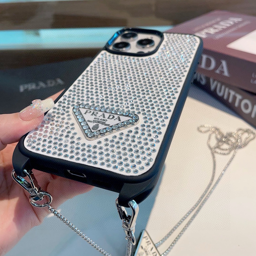 Prada Designers Phone Case All Inclusive Phone Case Pure Handmade Diamond Pasting Chain Crossbody Phone Case Back Cover Designer Case Luxury Mobile Shel For Iphone:13 14 15 16 17 Iphone 13 14 15 16 17 Pro Iphone 13 14 15 16 17 Pro Max