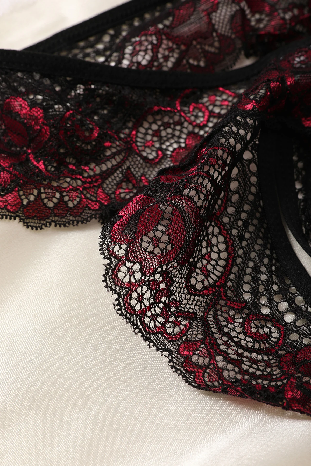 Sexy Crotchless Thongs Invisible Lace Underwear Women Comfortable Panties Intimates Underpants Low Waist Briefs Female Lingerie