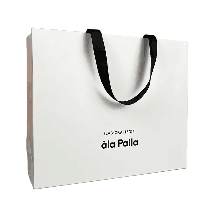 Wholesale Custom Printed Logo Luxury White Paper Bag Retail Boutique Shopping Gift Paper Bags With Your Own Logo