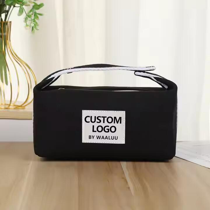Brand Design Custom Embroidered Logo Portable Makeup Bag Canvas Portable Cosmetic Bag Large Capacity Skincare Pouch
