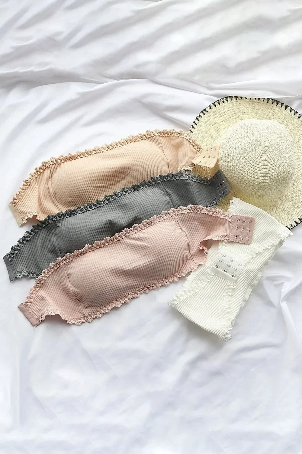 Strapless Lingerie For Women Tube Top Underwear Soild Color Seamless Invisible Bralette Sexy Solid Color Bras Crop Top Women