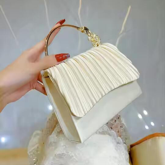 New Arrival Fashion Chain Crossbody Bag Ladies Evening Purse Crystal Wedding Clutch Shoulder Bags For Women