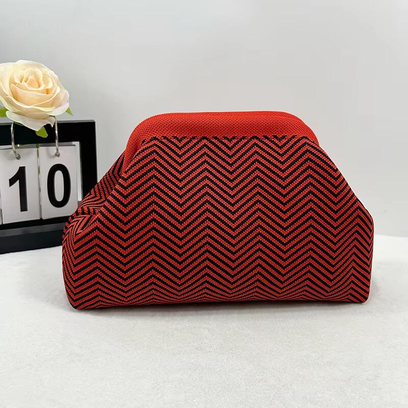 Custom Logo New Women's Striped Knit Handbag For Commuting Chic And Versatile Cloud Design Woven Cosmetic Bag