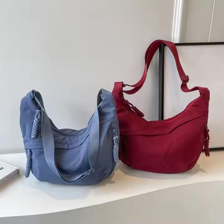 Fashionable Large Capacity Nylon Cloth Women's Crossbody Bag Many Colors Waterproof For Outdoor Travel And Work Lady Style