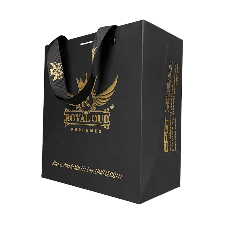 Wholesale Custom Printed Logo Luxury White Paper Bag Retail Boutique Shopping Gift Paper Bags With Your Own Logo