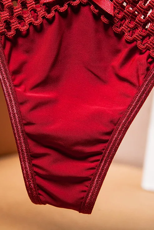 Women's Panties Cross Cut Ice Silk Thong Sports Fashion Perspective Low Waist Ribbons Sexy Lingerie Thongs ﻿