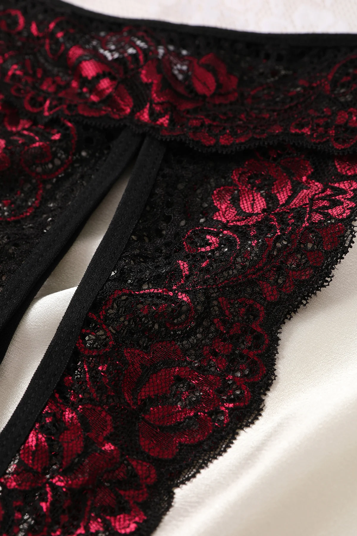 Sexy Crotchless Thongs Invisible Lace Underwear Women Comfortable Panties Intimates Underpants Low Waist Briefs Female Lingerie