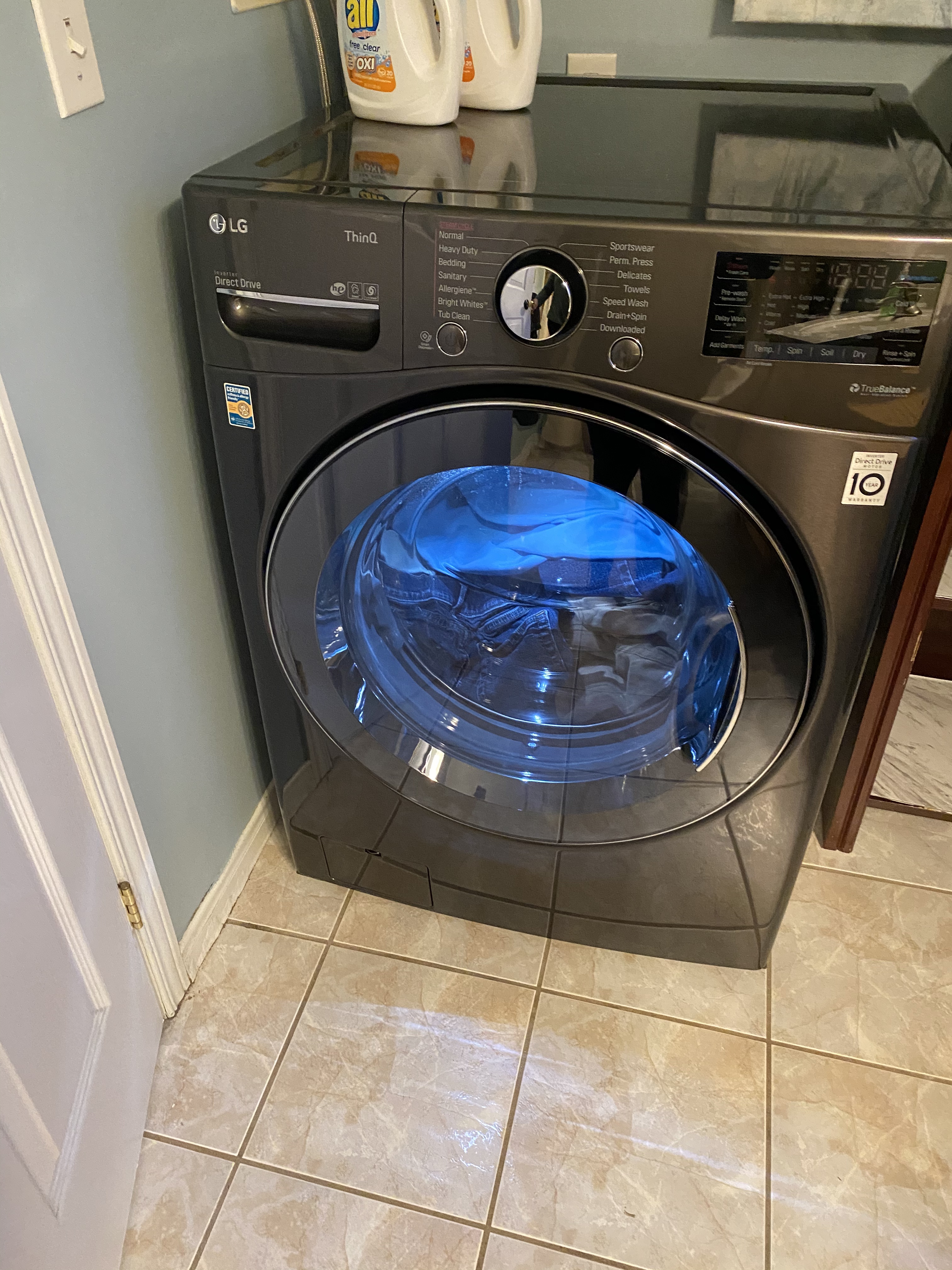 12-16 poundsSmart Wi-Fi Enabled All-In-One Washer/Dryer with TurboWash Technology