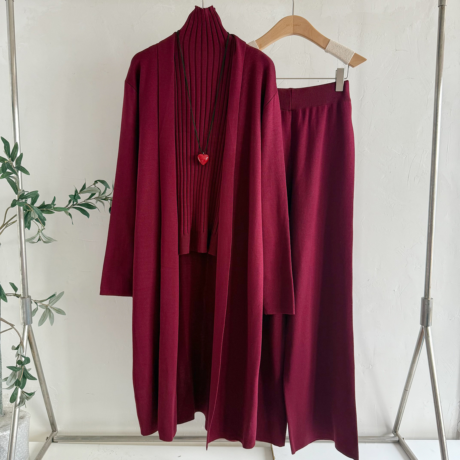 Solid color casual suit women's shawl coat + V-neck base sweater + wide-leg trousers three-piece suit wine red