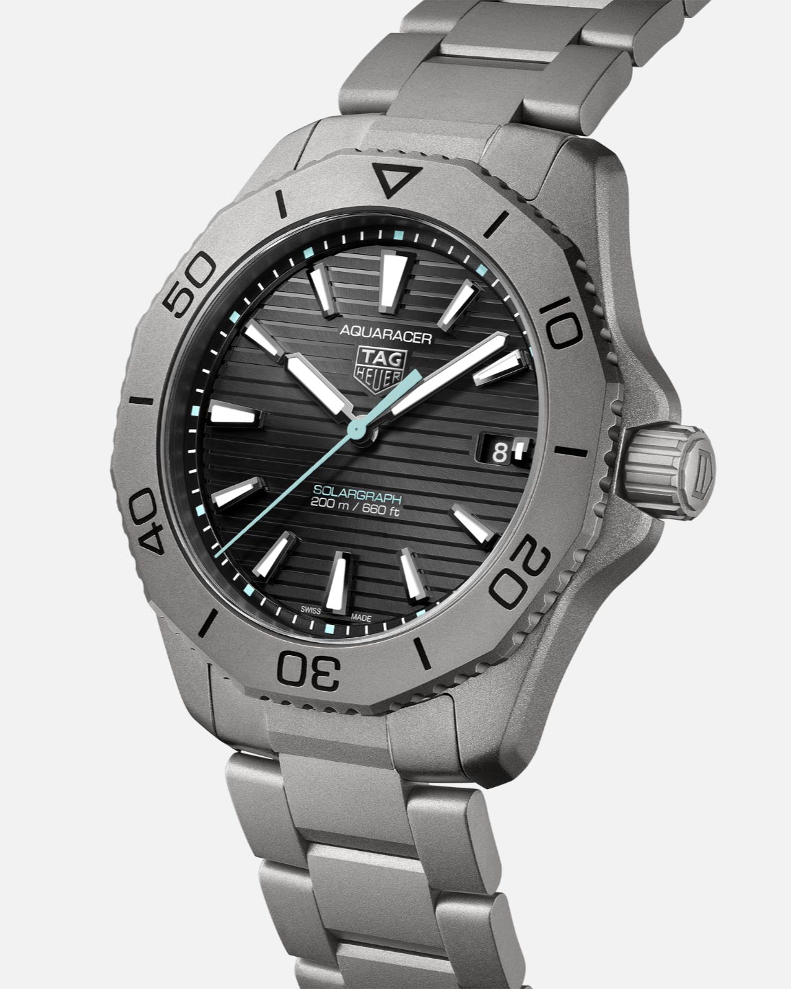TAG HEUER AQUARACER PROFESSIONAL 200 SOLARGRAPH