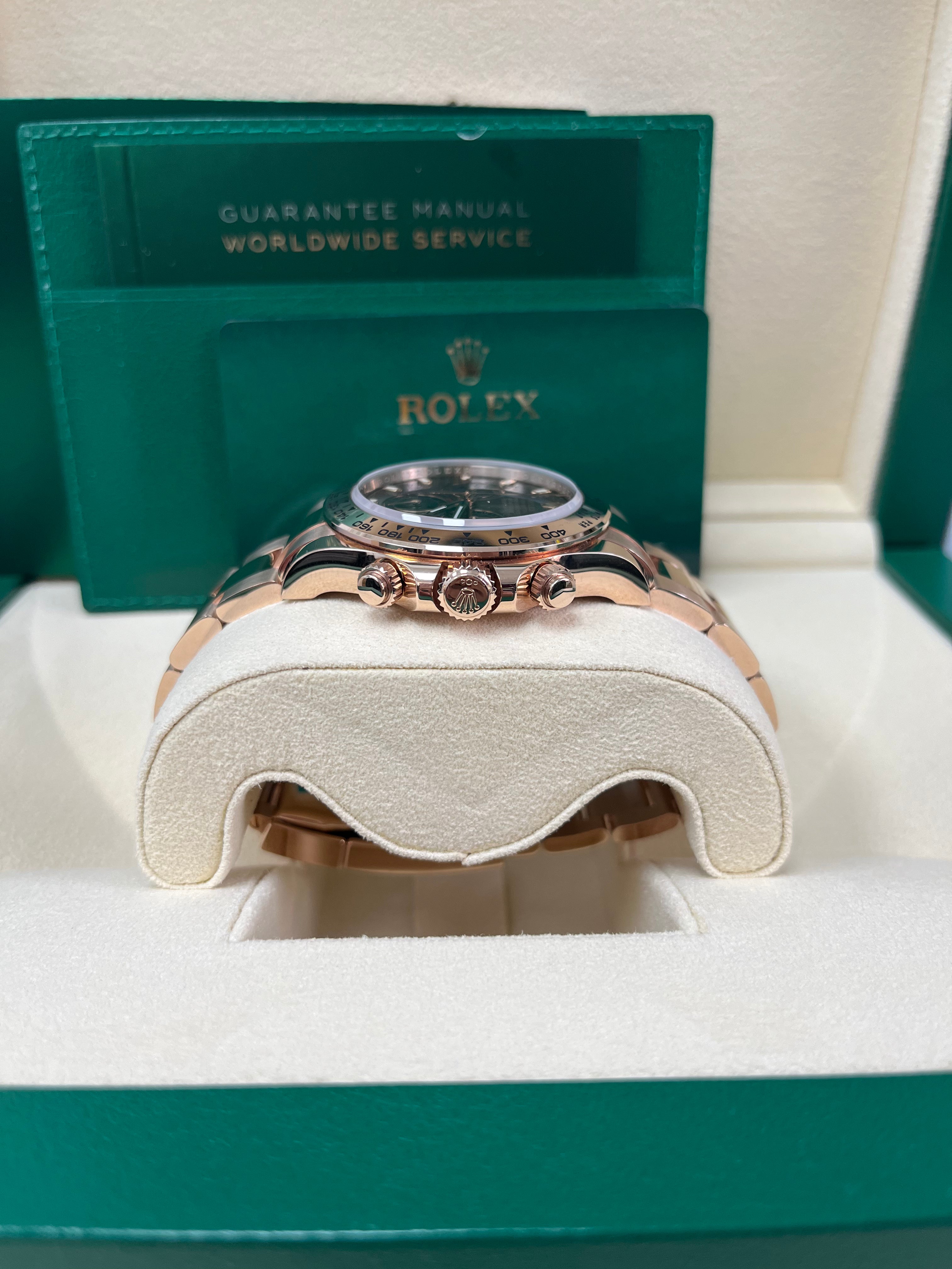 Rolex Everose Gold Cosmograph Daytona 40 Watch - Chocolate and Black Index Dial (Ref # 116505 chocbki)