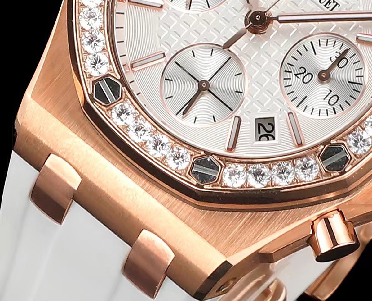 Audemars Piguet Royal Oak Offshore Chronograph 37 mm, White/Rose Gold Ref. 26231OR.ZZ.D010CA.01