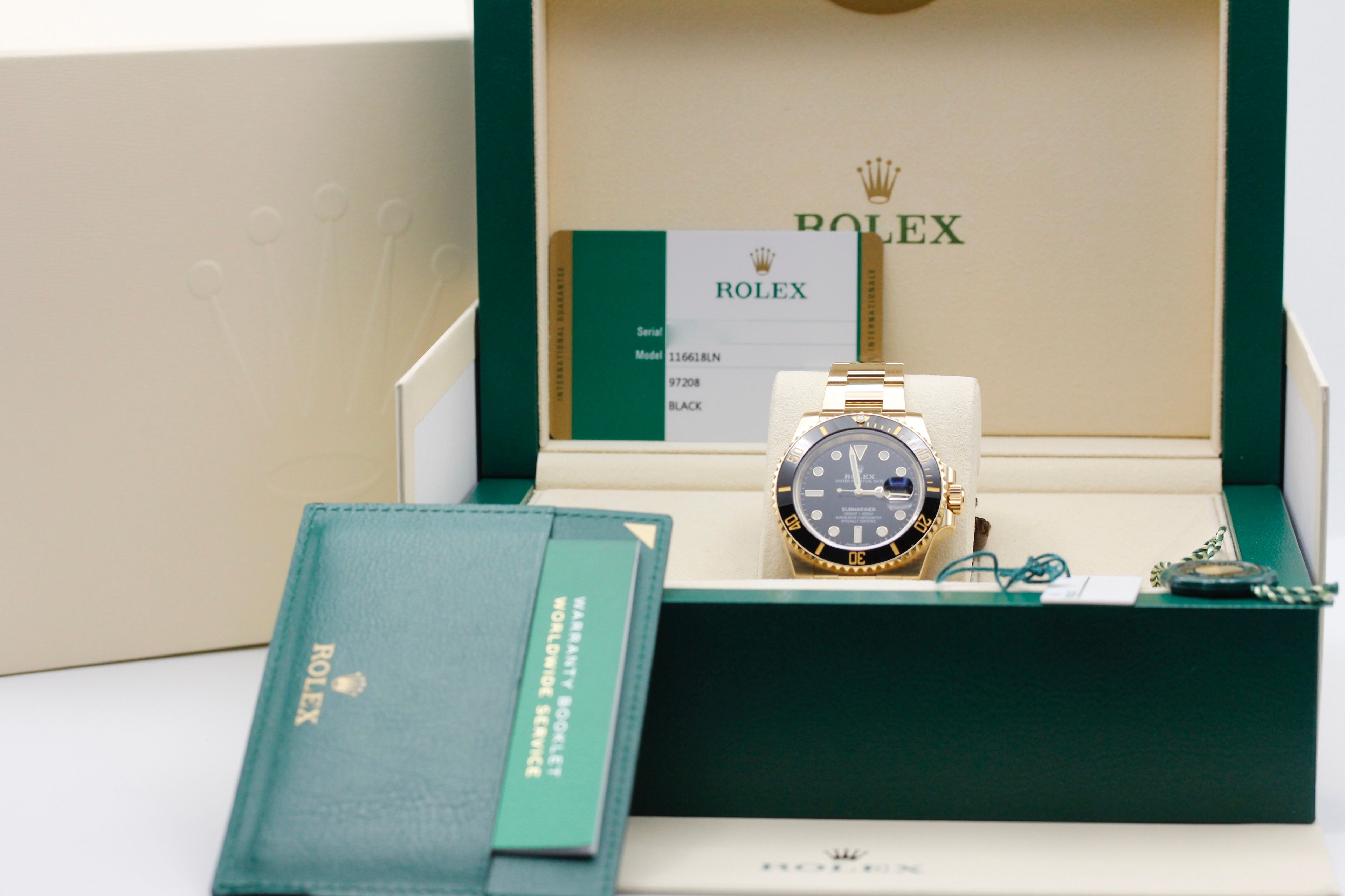 Rolex Submariner 116618LN-97208 black dial watch