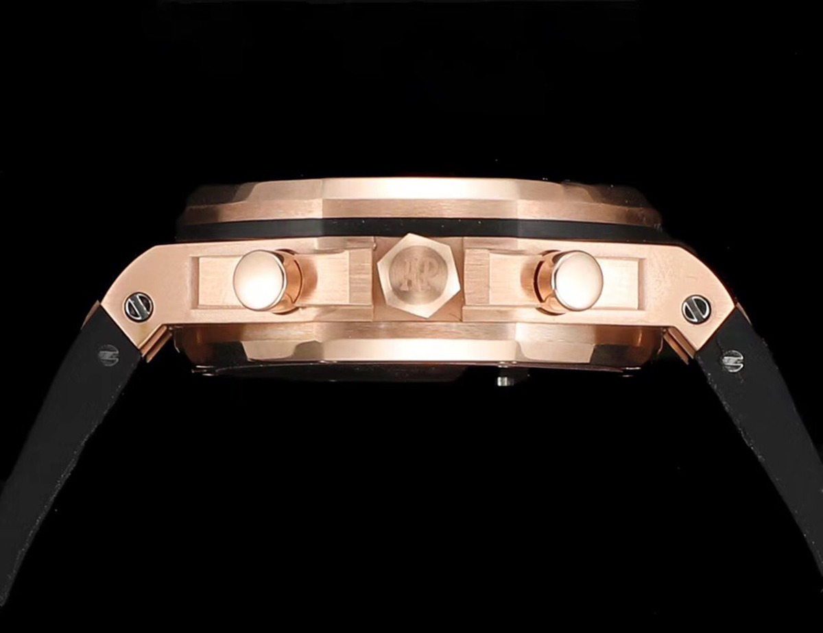 Audemars Piguet Royal Oak Offshore Chronograph 37 mm, White/Black/Rose Gold Ref. 26231OR.ZZ.D003CA.01