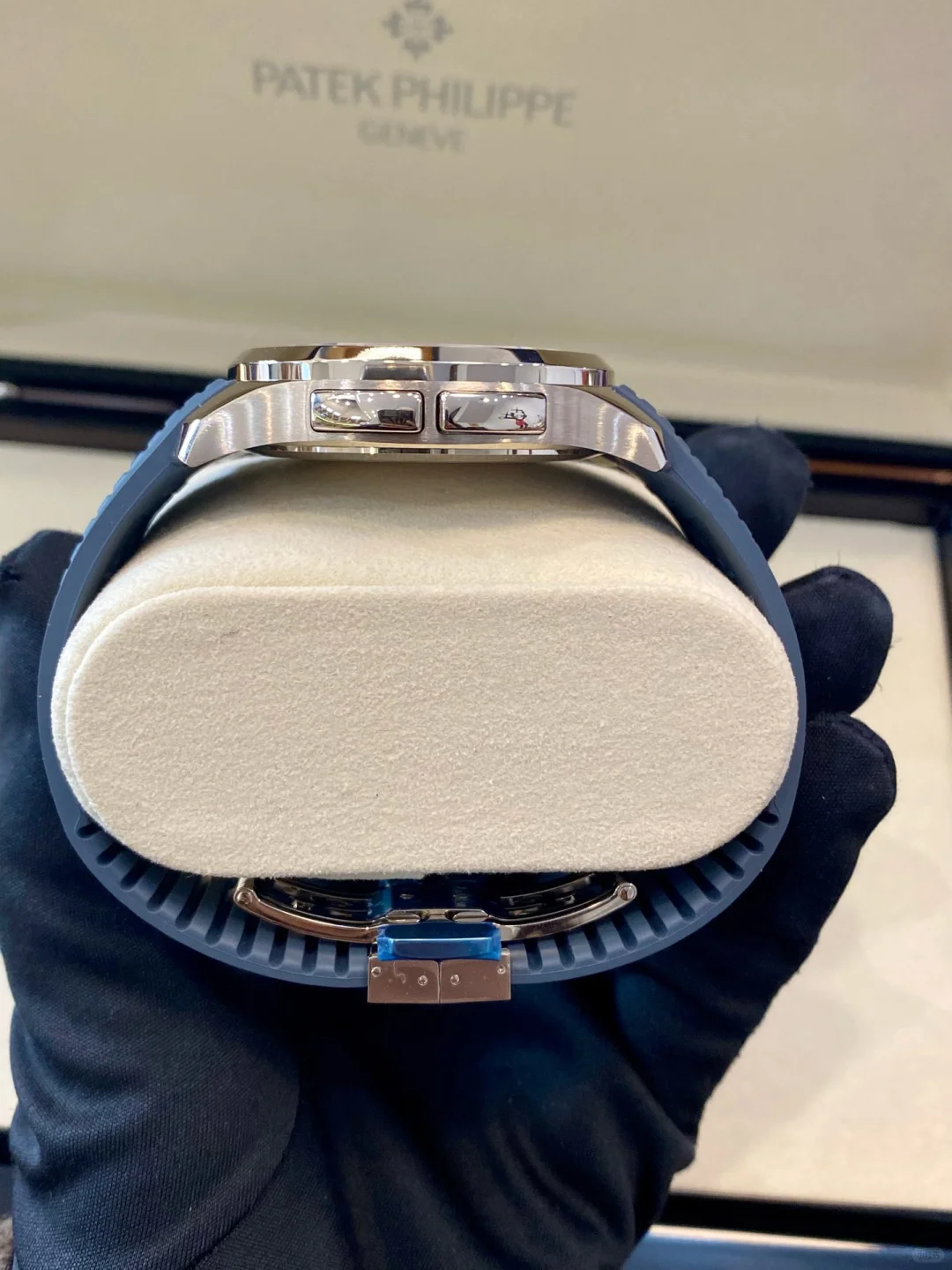 Patek Philippe Aquanaut 5164G Replica